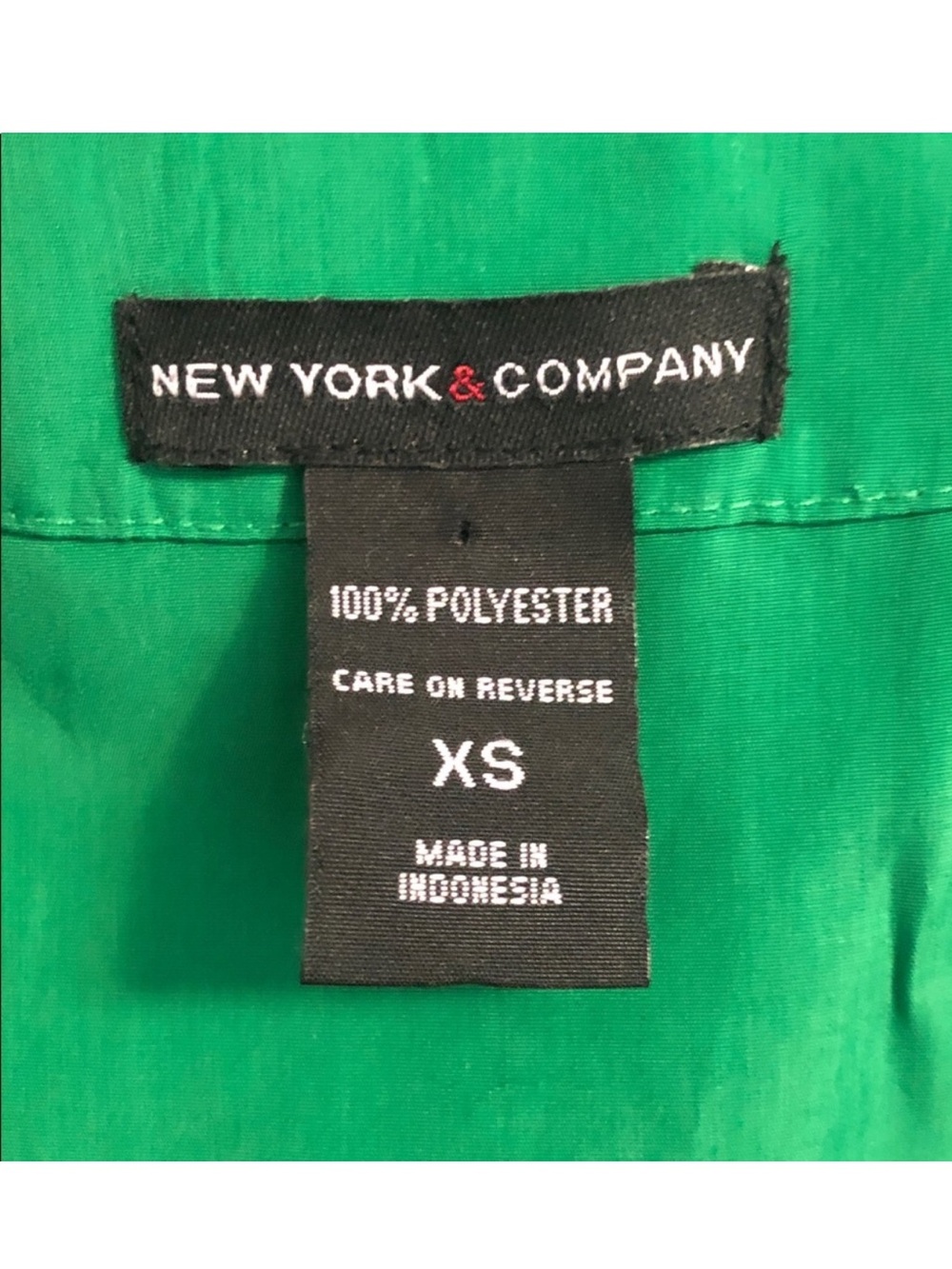 New York & Company Emerald Green Lace-Trim Button Blouse - Picture 3 of 3